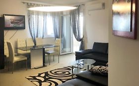 Vale House Holiday Apartment