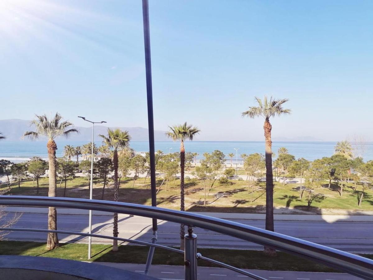 Vale House Holiday Apartment Vlorë Esterno foto